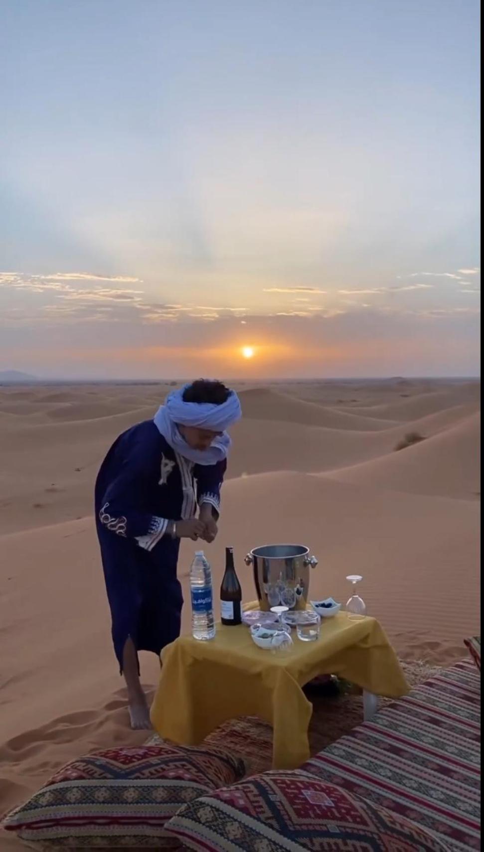 Готель Erg Chebbi Sahara Camp Мерзуга Екстер'єр фото